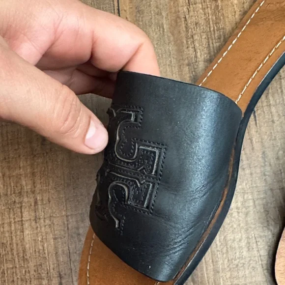 Tory Burch Black Leather Slide Sandals with Tan Footbed - Picture 9 of 13
